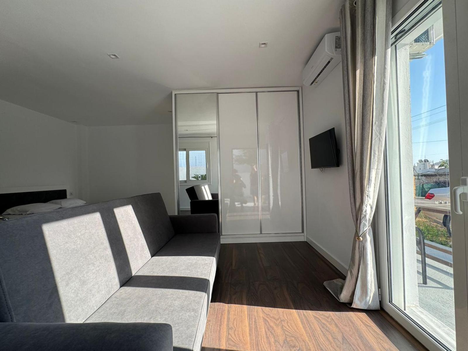 Sulozeqi Apartments Ksamil Exterior foto