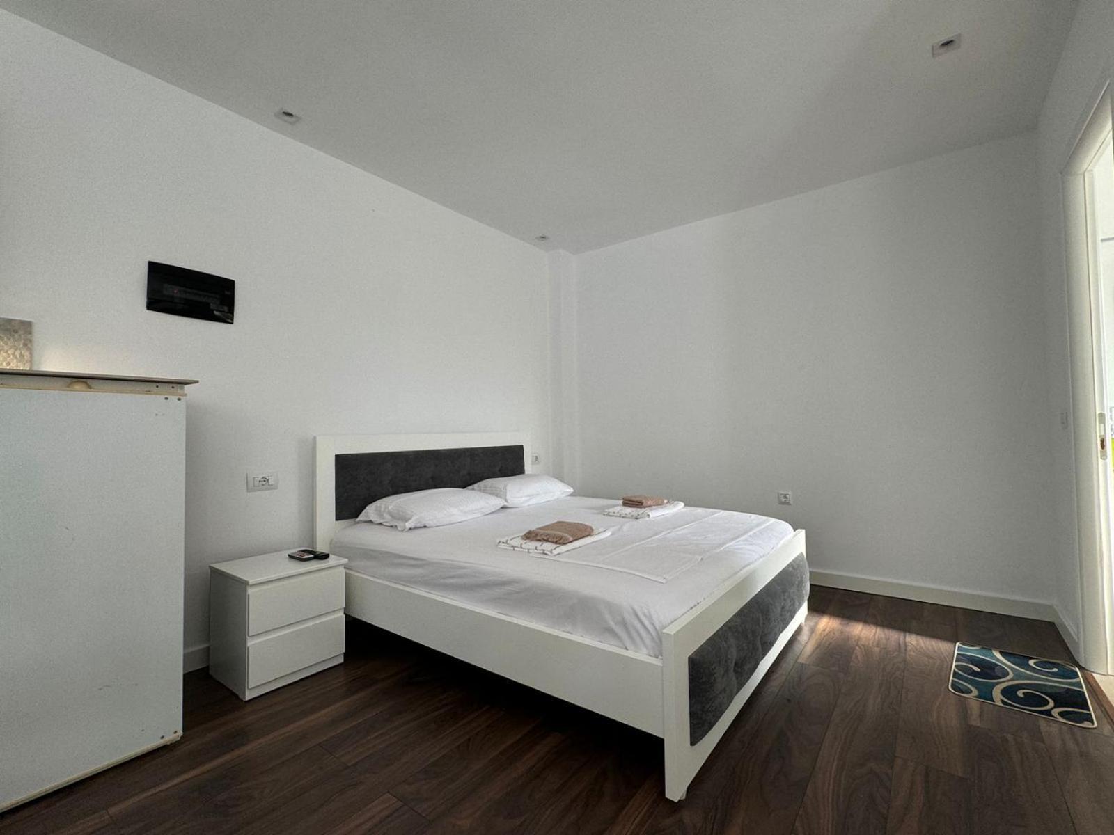 Sulozeqi Apartments Ksamil Exterior foto